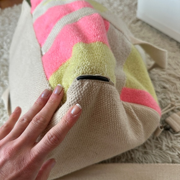 Universal Threads Colorful Women's Beach Bag - Picture 5 of 8